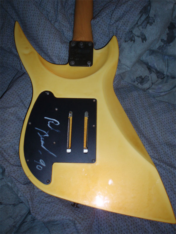 Ibanez Reb Beach WRB3